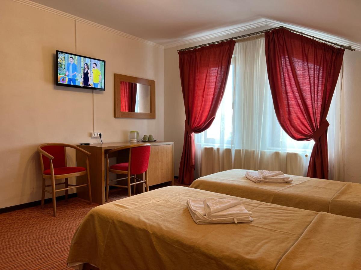 Casa Manu Hotell Sibiu Exteriör bild
