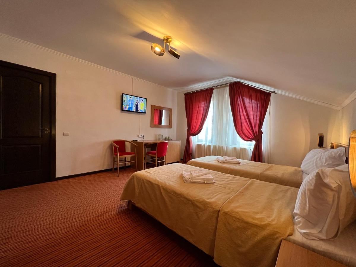 Casa Manu Hotell Sibiu Exteriör bild